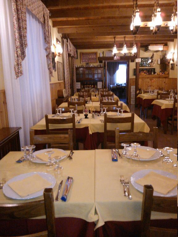 Locanda-Trattoria Al Rio Cinto Euganeo Εξωτερικό φωτογραφία